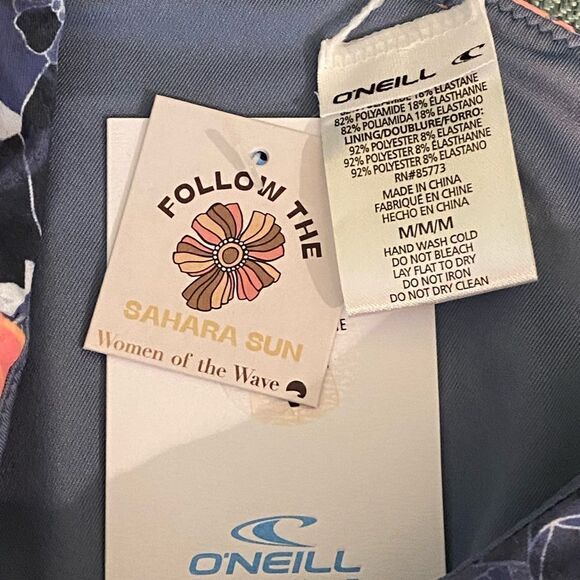 O'Neill Women's JADIA FLORAL LONG BEACH HIGH WAIST CHEEKY BOTTOMS NWT Size Med - Picture 4 of 6